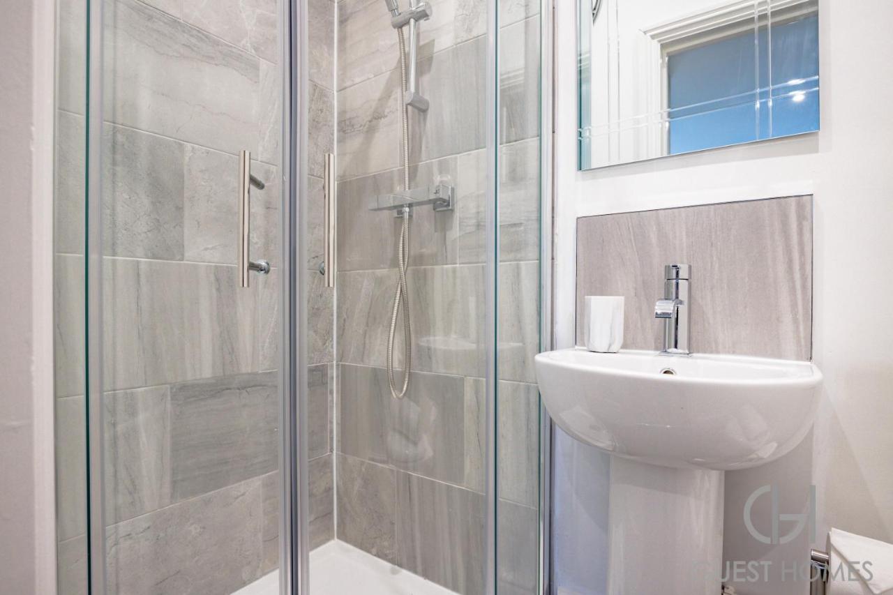 2 Bedroom Apartment In Worcester City Centre Exterior photo